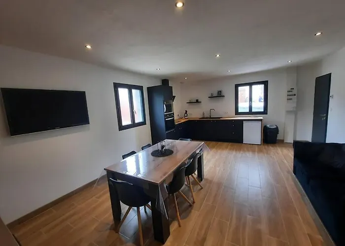 A La Campagne Apartment Saint-Vaast-d'Equiqueville